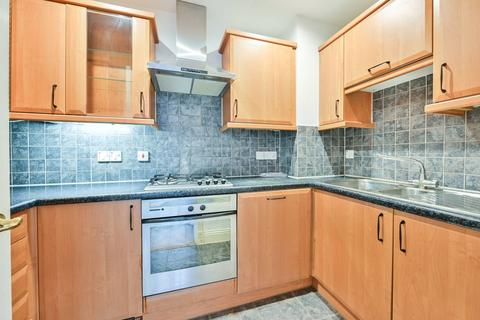 1 bedroom flat for sale, Westminster Bridge Road, Waterloo, London, SE1