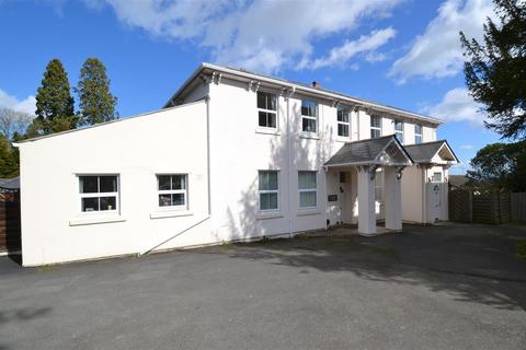 undefined, Victoria Road, Malvern