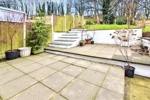 4 Bawn Approach, Leeds, LS12 5BZ
