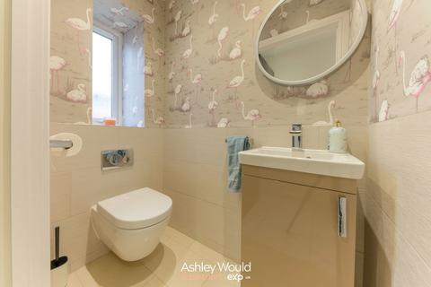 4a Clay Drive, Quinton, Birmingham, B32 1BE