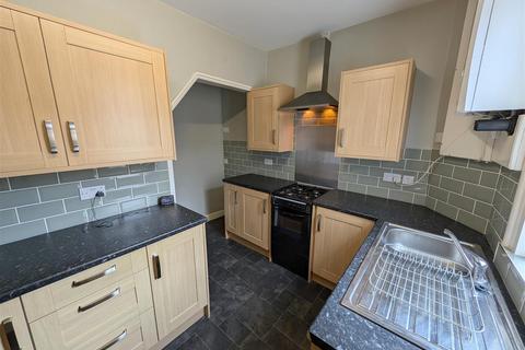 2 bedroom terraced house to rent, Sedgwick Street, Darlington