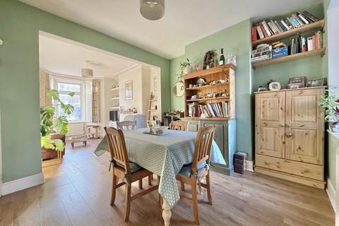 16 Nelson Road, Exeter, EX4 1BG