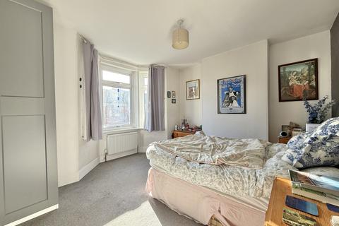 16 Nelson Road, Exeter, EX4 1BG