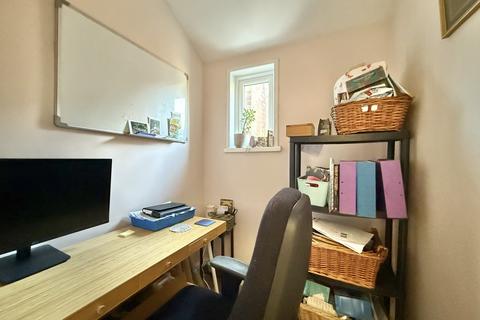 16 Nelson Road, Exeter, EX4 1BG
