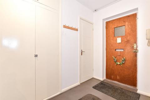 1 bedroom ground floor flat for sale, Park House, Maidstone ME14