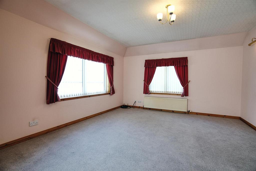 LOUNGE.jpg