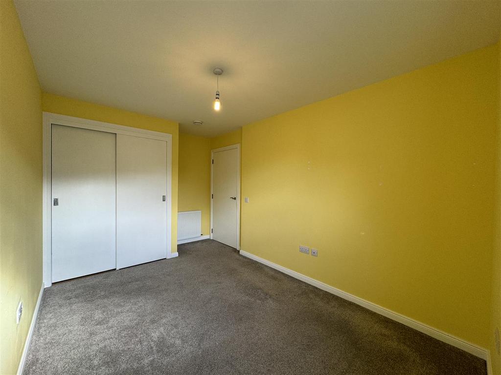 Bedroom 1.2.jpg