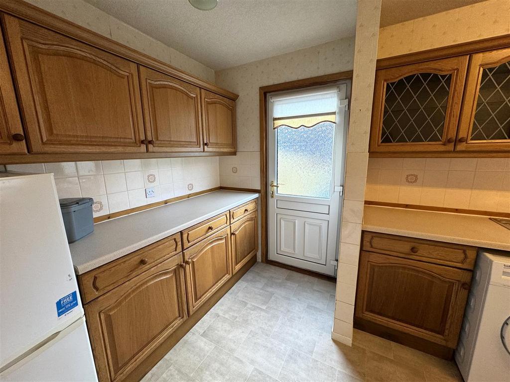 Kitchen 3.jpg