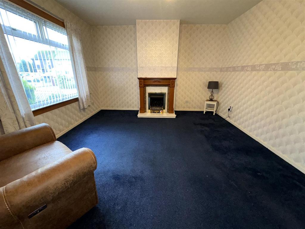 Lounge 2.jpg