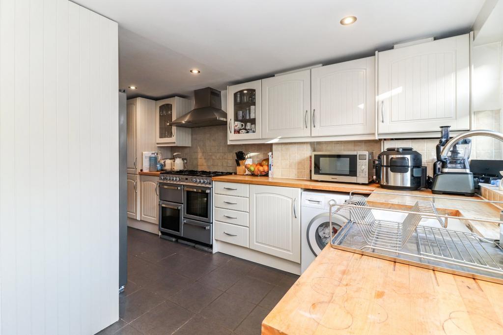 Kitchen 2