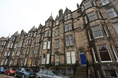 5 bedroom flat to rent, Warrender Park Crescent, Marchmont, Edinburgh, EH9