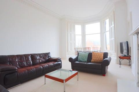 5 bedroom flat to rent, Warrender Park Crescent, Marchmont, Edinburgh, EH9