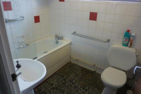 8 Farm Close, Weymouth, DT4 0EG