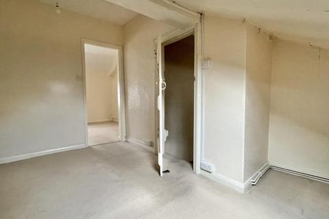 4 Castlegate, Pickering, YO18 7AX