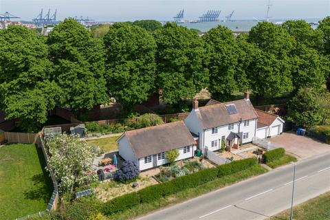 Shotley Cottage Main Road, Shotley Gate, Ipswich, IP9 1PS