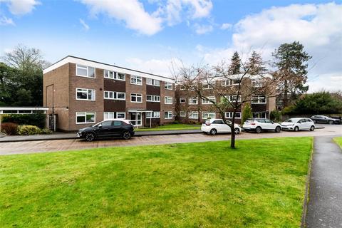 2 bedroom flat for sale, Downs Hill Road, Epsom