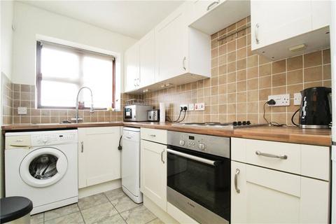 2 bedroom apartment to rent, Kingston Gardens, Croydon, CR0