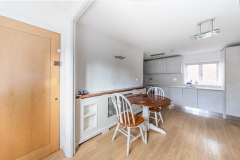 3 bedroom duplex for sale, Horse & Jockey Mews, St. Bernard`s Road, Walton Manor