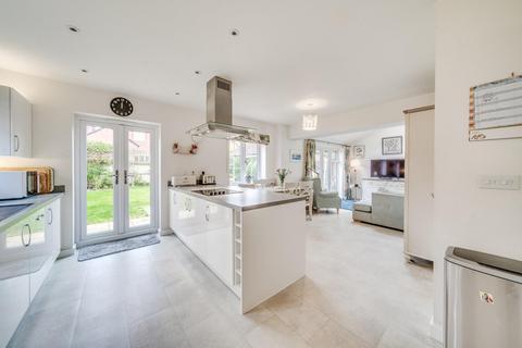 4 bedroom detached house for sale, Exceptional modern family home in Yatton's popular Chestnut Park