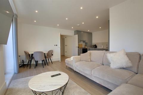 2 bedroom apartment for sale, Dessaline Lodge, 110 Bush Hill, N21