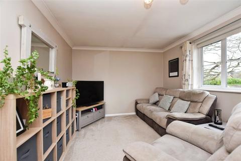 2 bedroom maisonette for sale, Nightingale Court, Adelaide Drive, Colchester, Essex, CO2