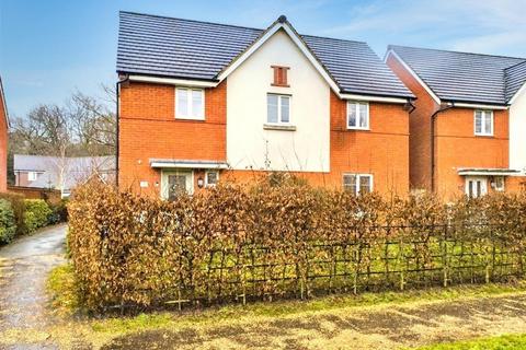 4 bedroom detached house for sale, Riverside Walk, Forgewood RH10