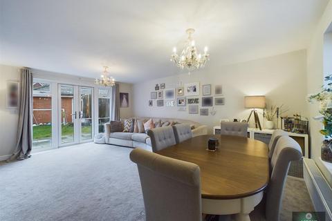 4 bedroom detached house for sale, Riverside Walk, Forgewood RH10