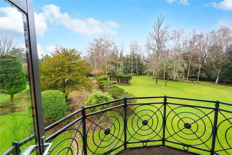 2 bedroom penthouse to rent, Woburn Hill Park, Woburn Hill, Addlestone, Surrey, KT15