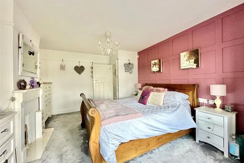 38 Broad Road, Eastbourne, BN20 9QU