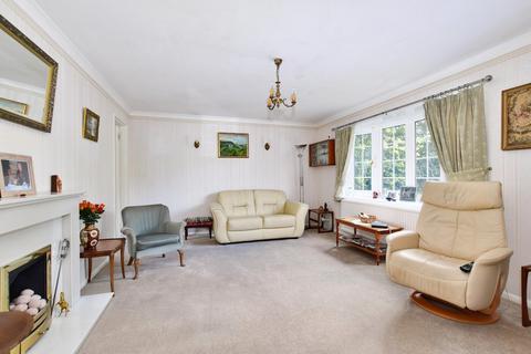 4 bedroom detached house for sale, Green Lane, Farnham Common SL2