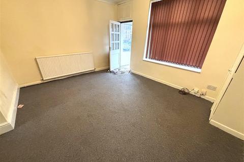 3 bedroom house for sale, Bolton Road, Wigan WN4