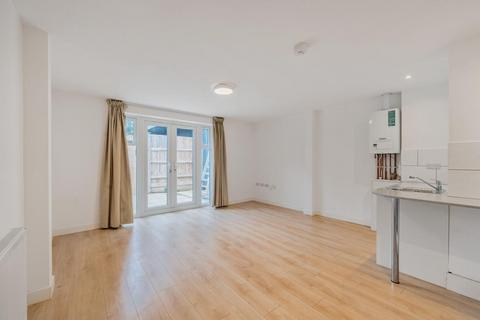 1 bedroom flat for sale, Trinity Road, Upper Tooting