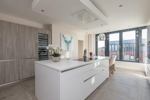 Flat 16, 18 Fettes Rise, Edinburgh, EH4 1QH