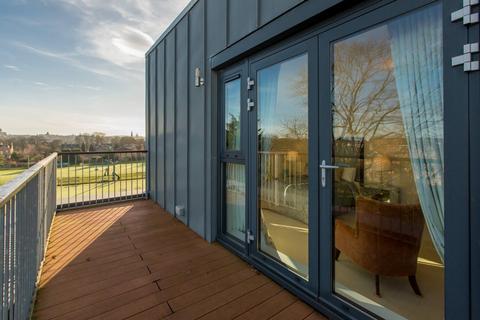 Flat 16, 18 Fettes Rise, Edinburgh, EH4 1QH