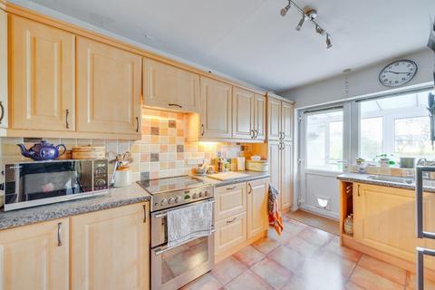 19 Binhay Road, Yatton, Bristol, BS49 4HD