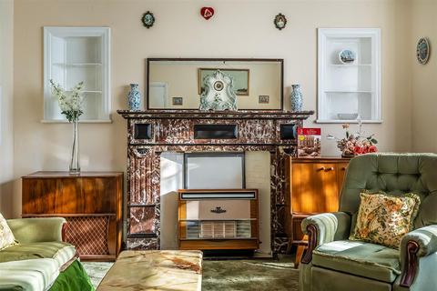 136 Grove Road, Sutton, SM1 2DF