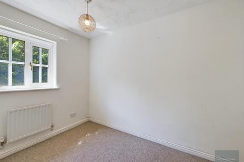 2 bedroom terraced house to rent, Woodhouse Gardens, Hilperton BA14