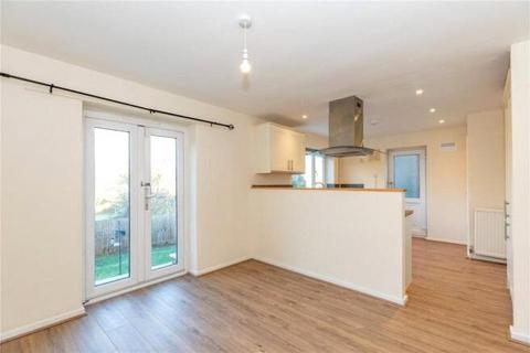 4 bedroom link detached house for sale, Chandos Road, Buckinghamshire MK18