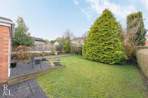 2 bedroom detached bungalow for sale, York Close, Midway, Swadlincote