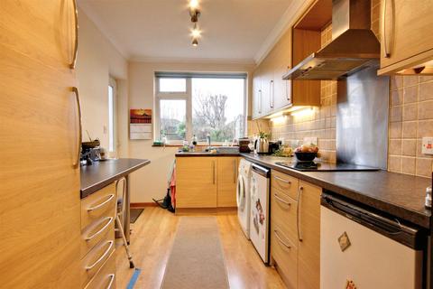 24 The Spinney, Cottingham, HU16 5AU