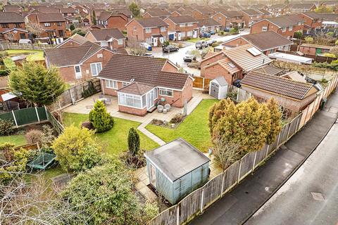 2 bedroom detached bungalow for sale, Tiverton Close, Widnes WA8