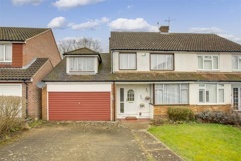 4 bedroom semi-detached house for sale, Mount Close, High Wycombe HP12