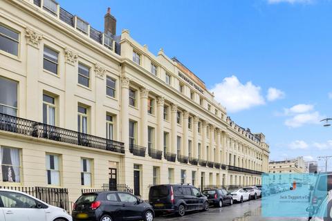 2 bedroom apartment for sale, Brunswick Terrace, Hove, BN3