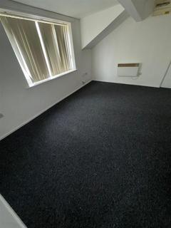 Studio to rent, Seedley Road, Salford