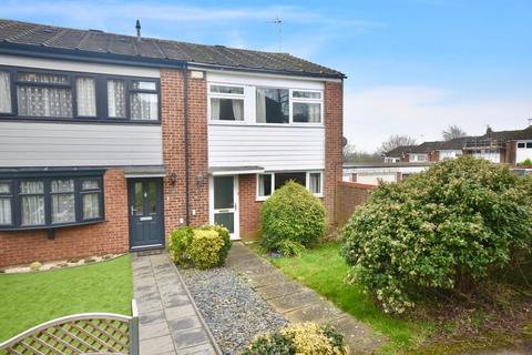 3 bedroom end of terrace house for sale, Rowley Furrows, Linslade, LU7 2SH