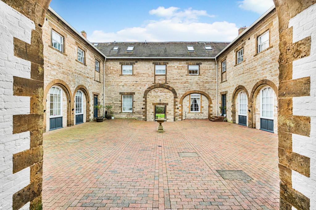 9 The Coach House