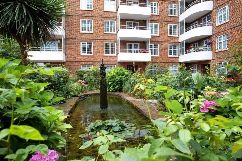 Wilbury grange courtyard