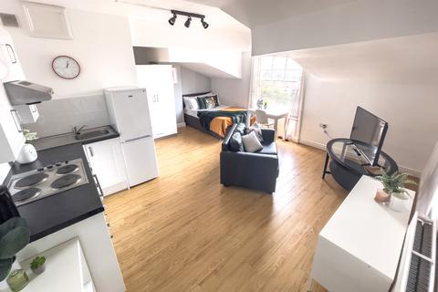 1 bedroom flat to rent, Upper Parliament Street, L8 7LG,