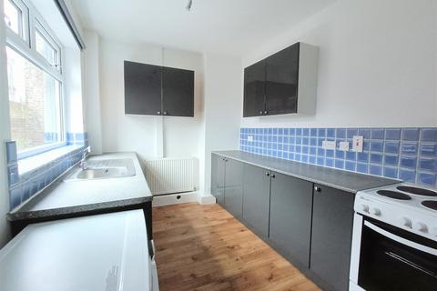 2 bedroom end of terrace house for sale, Park Grove, The Groves, York YO31 8LL