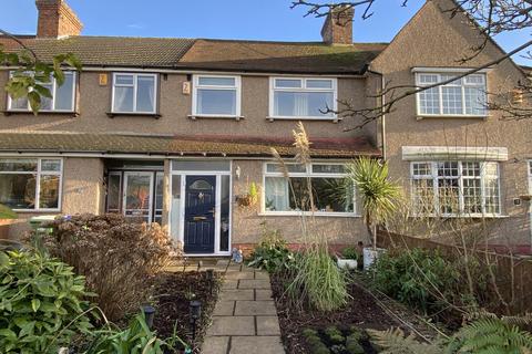 3 bedroom house for sale, West Heath Road, London SE2